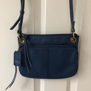 FOSSIL CROSSBODY